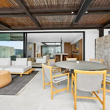 Elegant Villa Costa Adeje (Tenerife)
